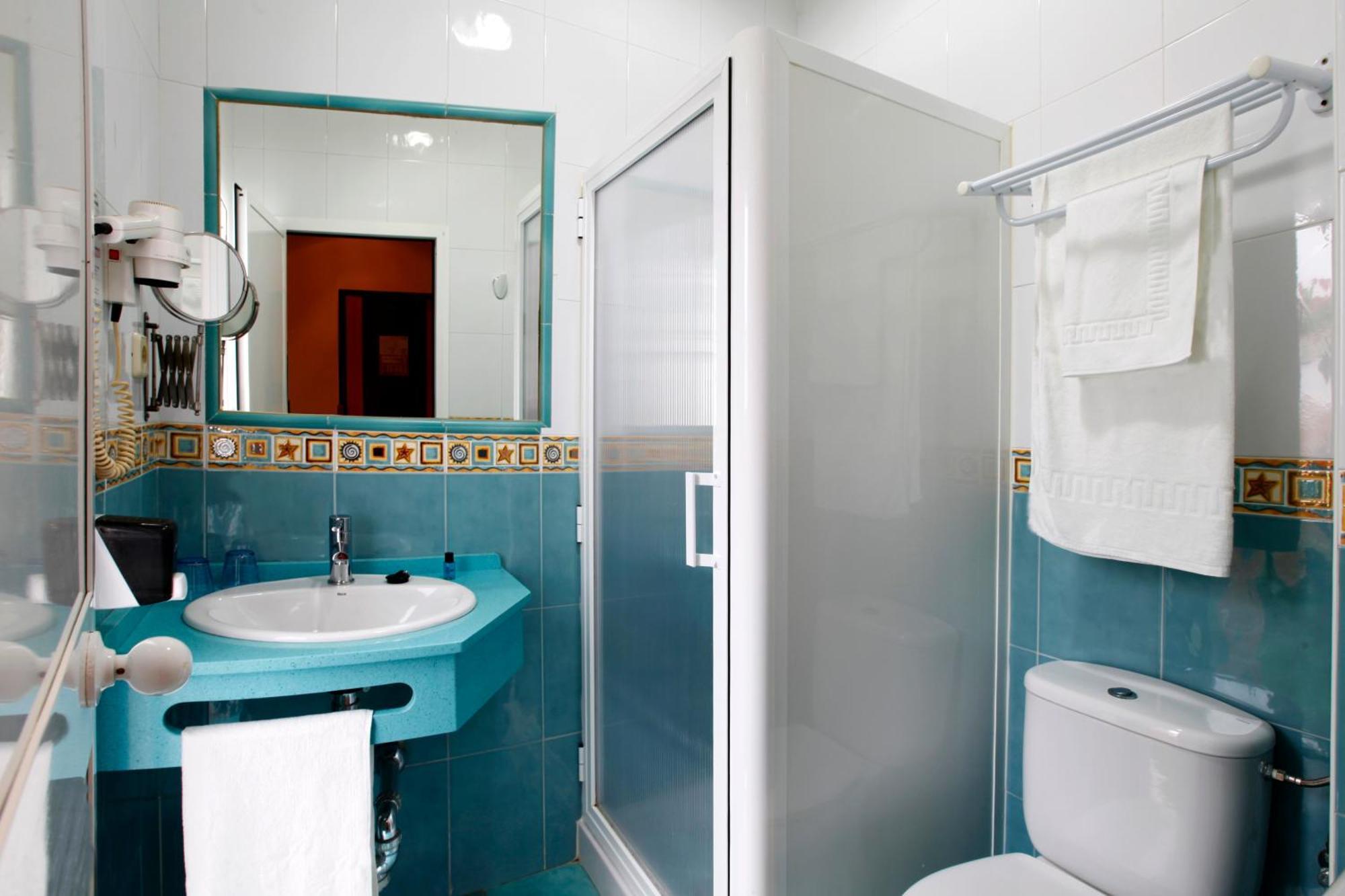 Hostal Paris San Fernando Zewnętrze zdjęcie