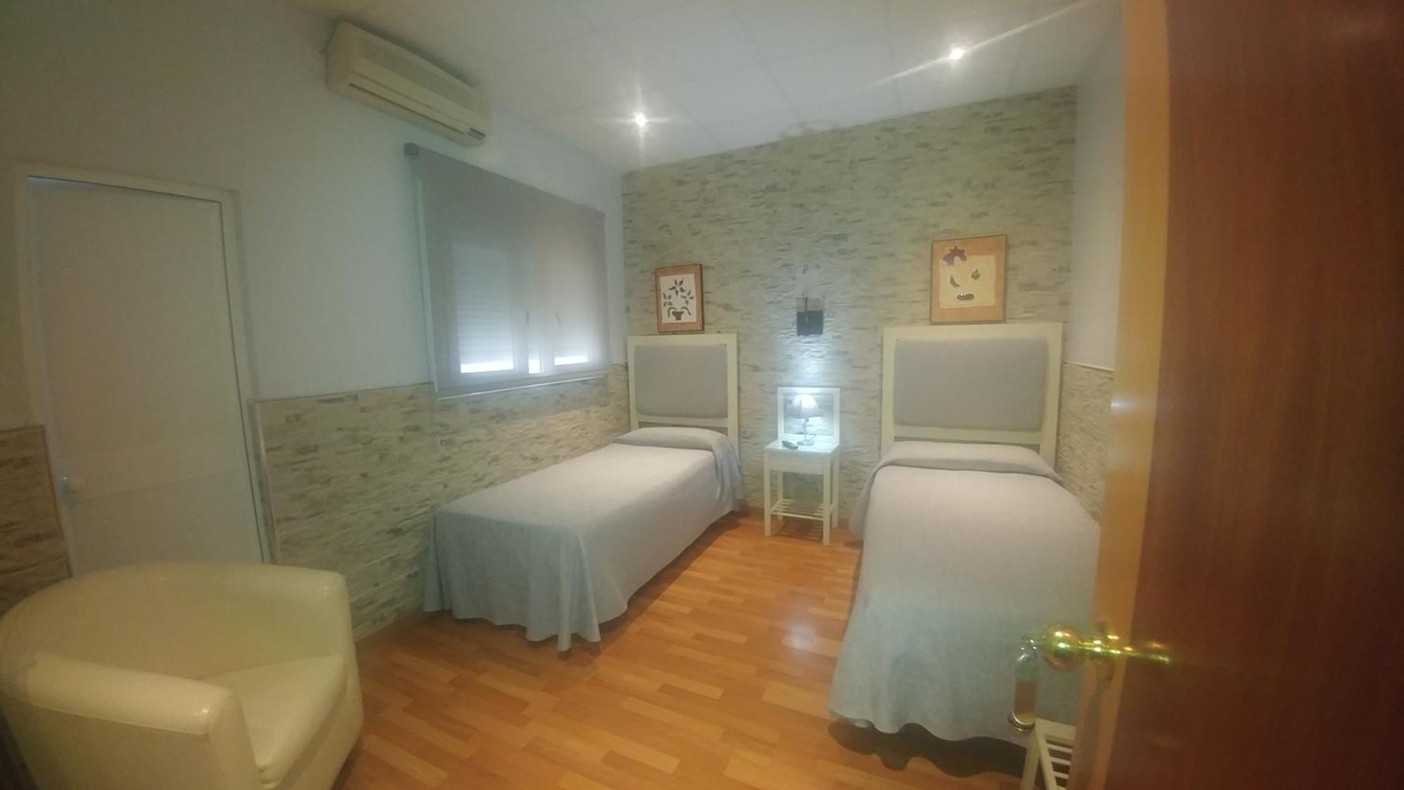 Hostal Paris San Fernando Zewnętrze zdjęcie