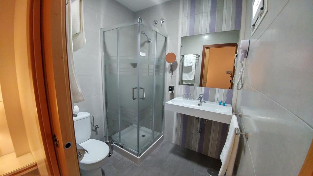 Hostal Paris San Fernando Zewnętrze zdjęcie