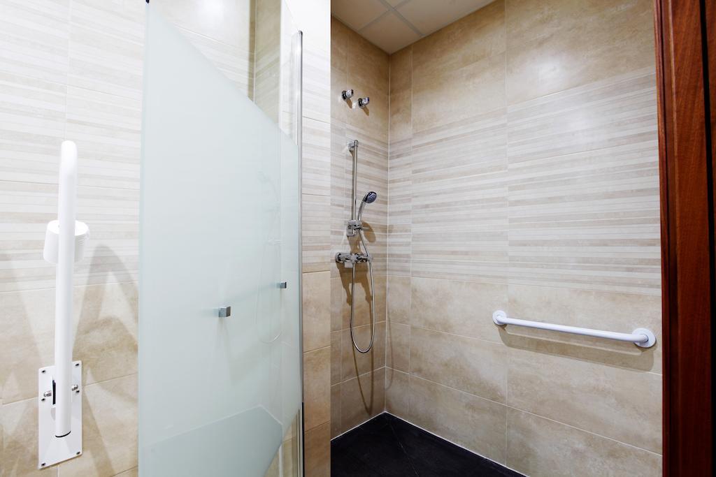 Hostal Paris San Fernando Zewnętrze zdjęcie