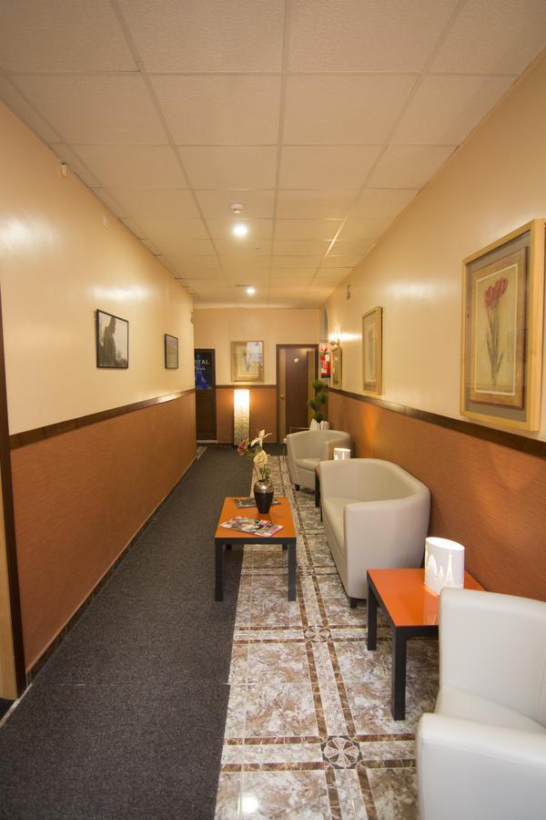 Hostal Paris San Fernando Zewnętrze zdjęcie
